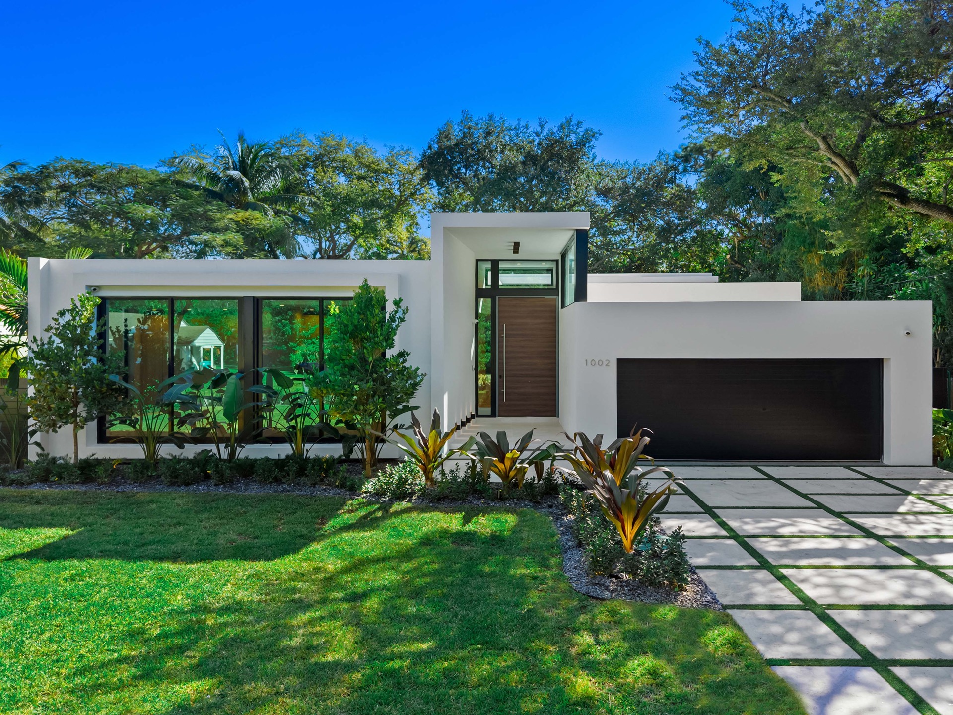 1002 NE 117th St Biscayne Park